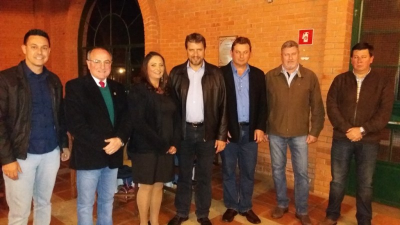 Autoridades prestigiaram o evento