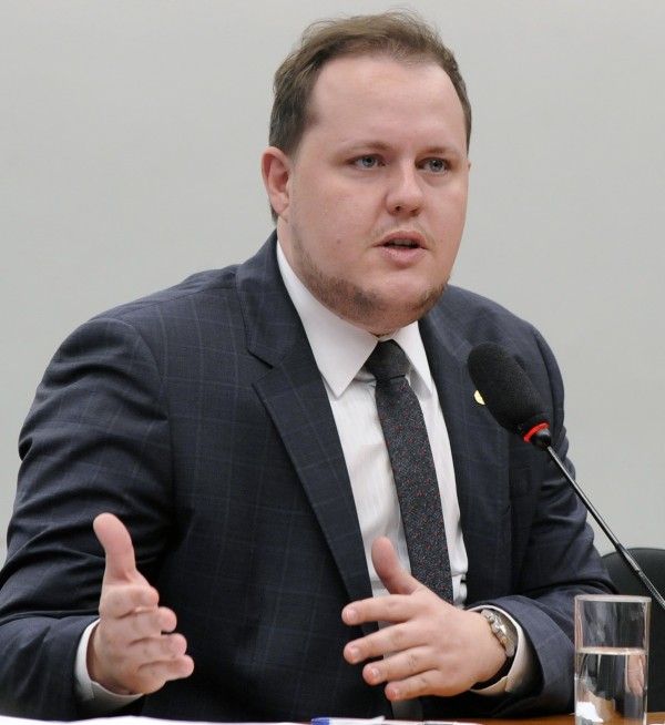 Covatti Filho: "produtor poderá se regularizar e receber apoio de políticas públicas para incrementar a atividade e a produção"