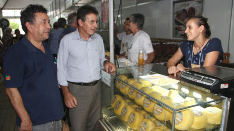 Para Minetto, a Feira Estadual da Agricultura Familiar de Torres é uma ótima opção de produtos artesanais para os veranistas