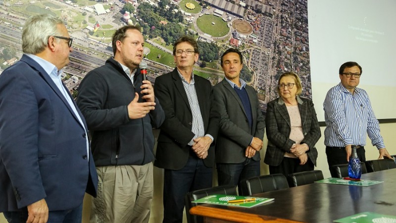 Para Covatti Filho, é preciso qualificar a cadeia produtiva do Estado e assim conquistar mercado fora do Brasil