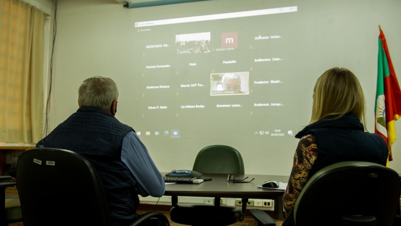 Videoconferência debate os programas do Departamento de Cooperativismo como o PAA e a chamada pública do Programa