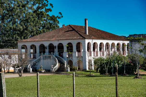 O casarão foi construído em 1888, em estilo colonial espanhol  Foto Fernando Dias