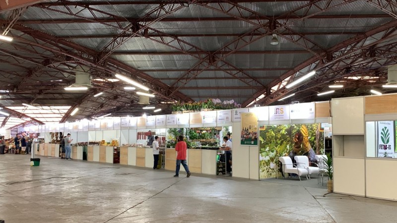 Pavilhão funciona junto à Praça de Alimentação