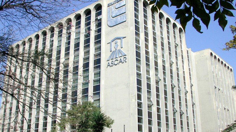 Foram aprovadas 98 vagas de nível médio e superior