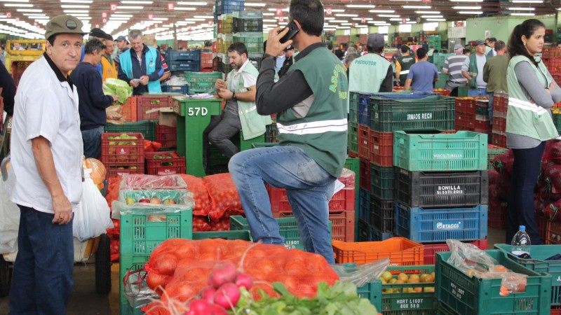 18 11 Ceasa alimentos