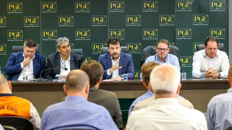 Lemos disse que entre os pontos priorit&aacute;rios do novo plano est&atilde;o o combate &agrave; fome e ao desabastecimento de &aacute;gua
