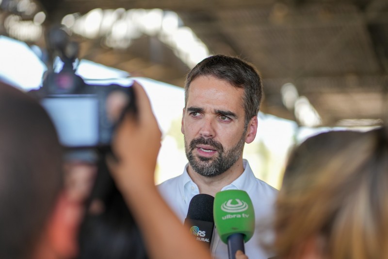 Essa foi uma decisão tomada de forma consciente e responsável , afirmou Leite Foto Maurício Tonetto Secom