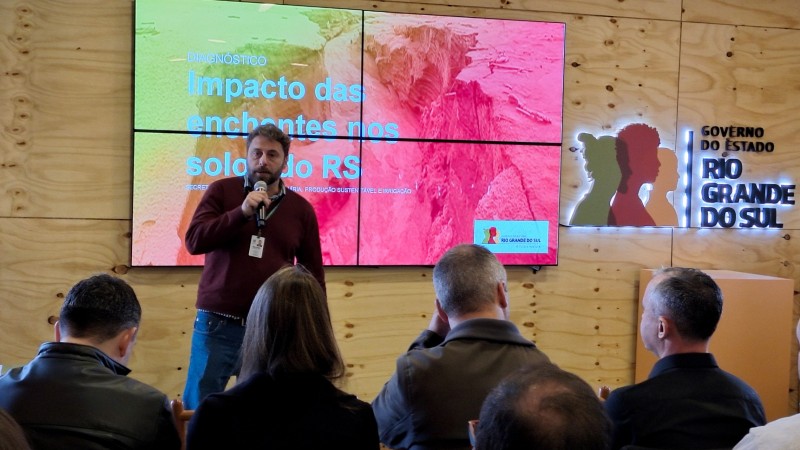 O diretor do DDV Ricardo Felicetti apresentou levantamento realizado pela Secretaria da Agricultura