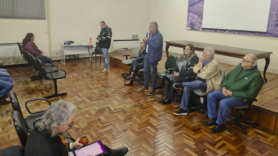 Reuni&atilde;o ocorreu nesta ter&ccedil;a-feira (30/6), no audit&oacute;rio da administra&ccedil;&atilde;o do Parque de Exposi&ccedil;&otilde;es Assis Brasil