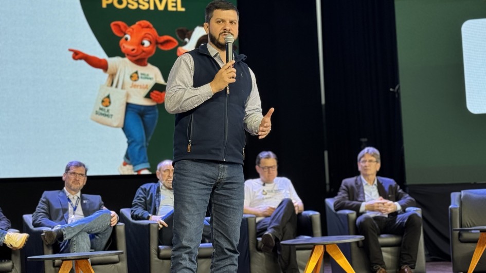 Secret&aacute;rio da Seapi, M&aacute;rcio Madalena, durante Milk Summit Mercosul, em Iju&iacute;